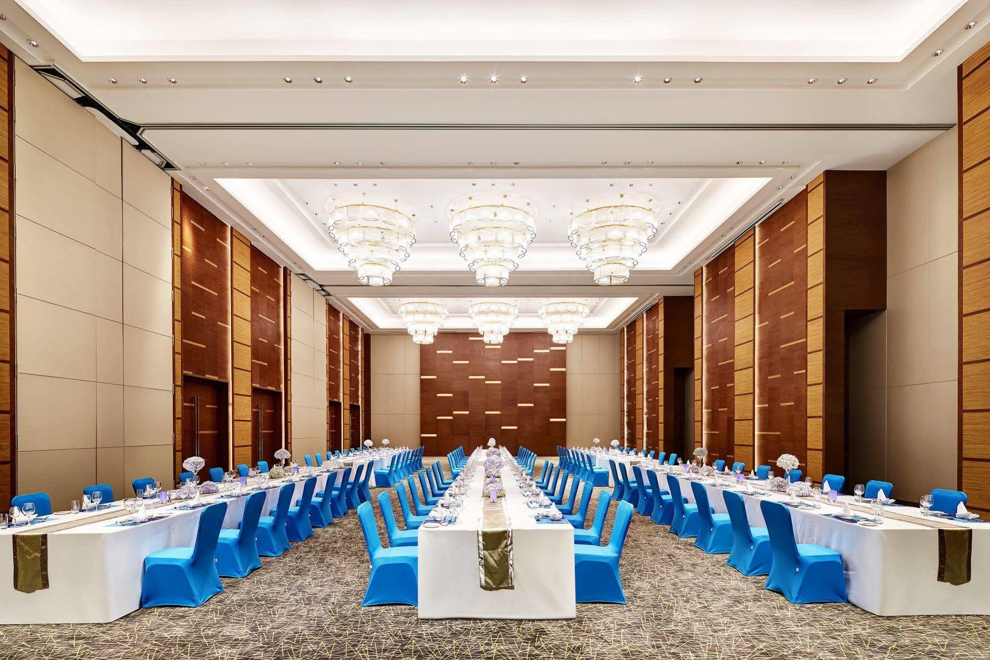 Hotel Aloft Dynamic Town Shenzhen Esterno foto
